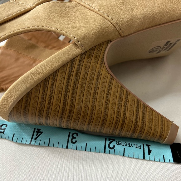 New heels - Picture 4 of 4